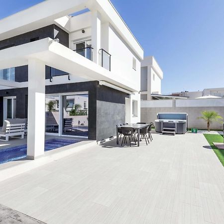 Casa Bos Dolpfin Wellness Luxury Entire Villa Pool & Jacuzzi Gran Alacant Near Beach Puerto Marino Luaran gambar