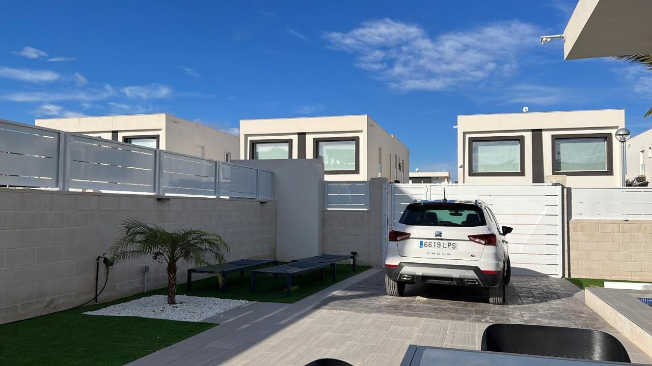 Casa Bos Dolpfin Wellness Luxury Entire Villa Pool & Jacuzzi Gran Alacant Near Beach Puerto Marino Luaran gambar